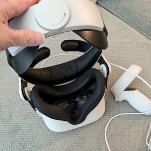 Oculus Meta Quest 2 64GB
